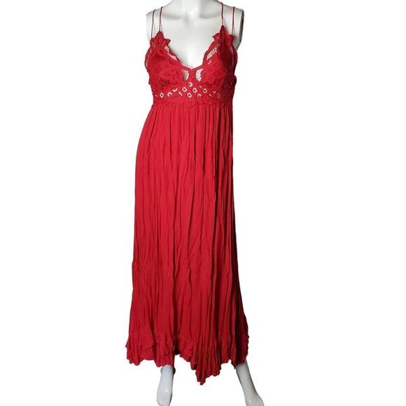 Free people Adella Maxi Bright Red Maxi Crochet Lace Dress Size Small - Picture 11 of 14